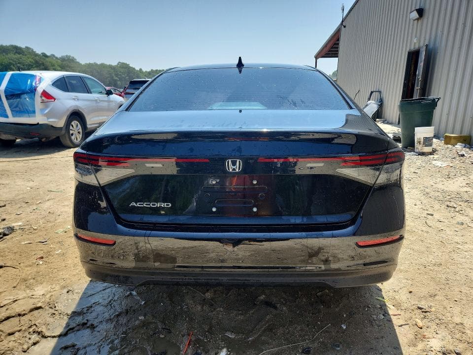 2024 HONDA ACCORD EX 6