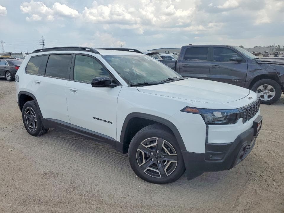 2026 JEEP CHEROKEE LAREDO 4