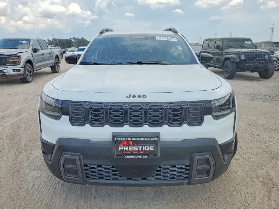 2026 JEEP CHEROKEE LAREDO 5
