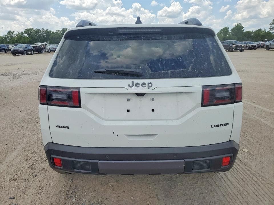 2026 JEEP CHEROKEE LAREDO 6
