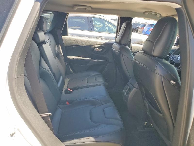 2022 JEEP CHEROKEE LATITUDE LUX 11