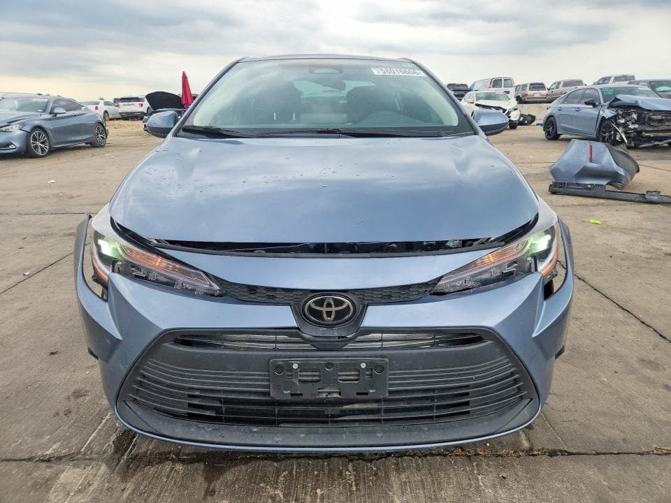 2025 TOYOTA COROLLA LE 5