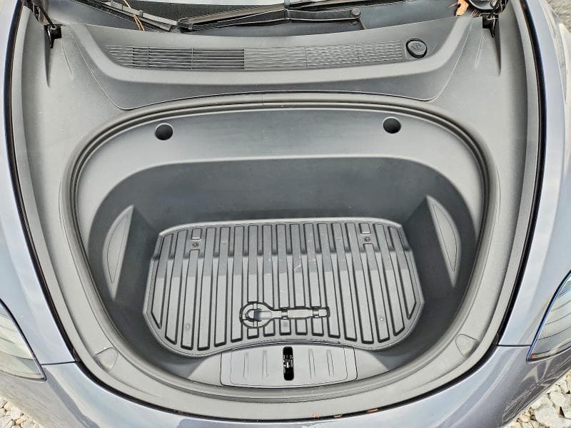 2023 TESLA MODEL 3 11