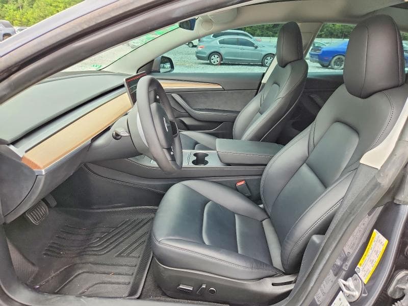 2023 TESLA MODEL 3 7