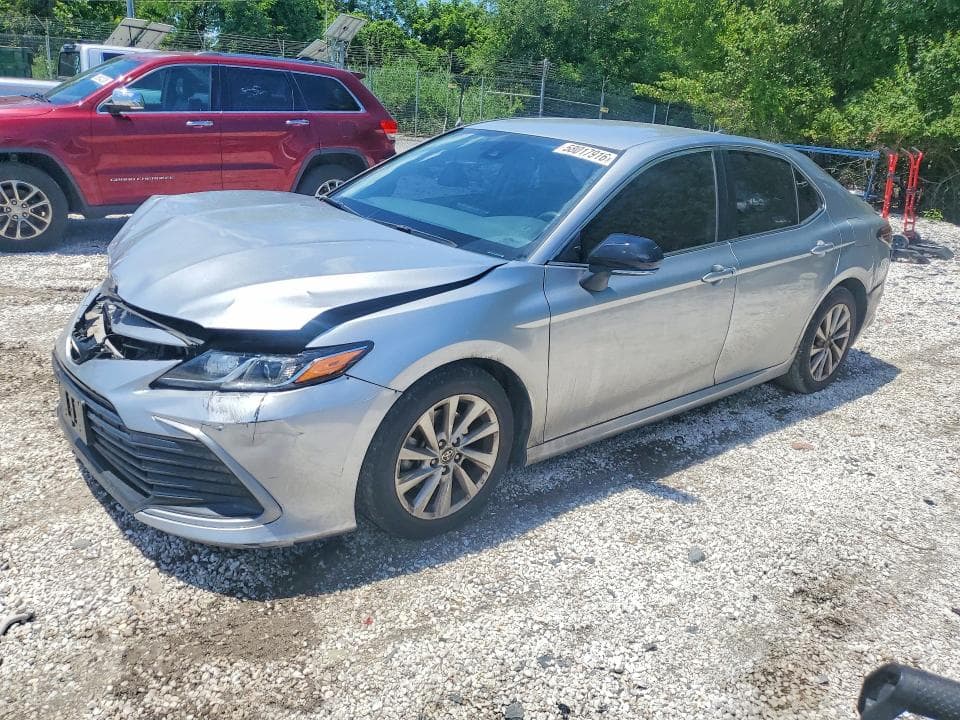 2022 TOYOTA CAMRY LE - 1