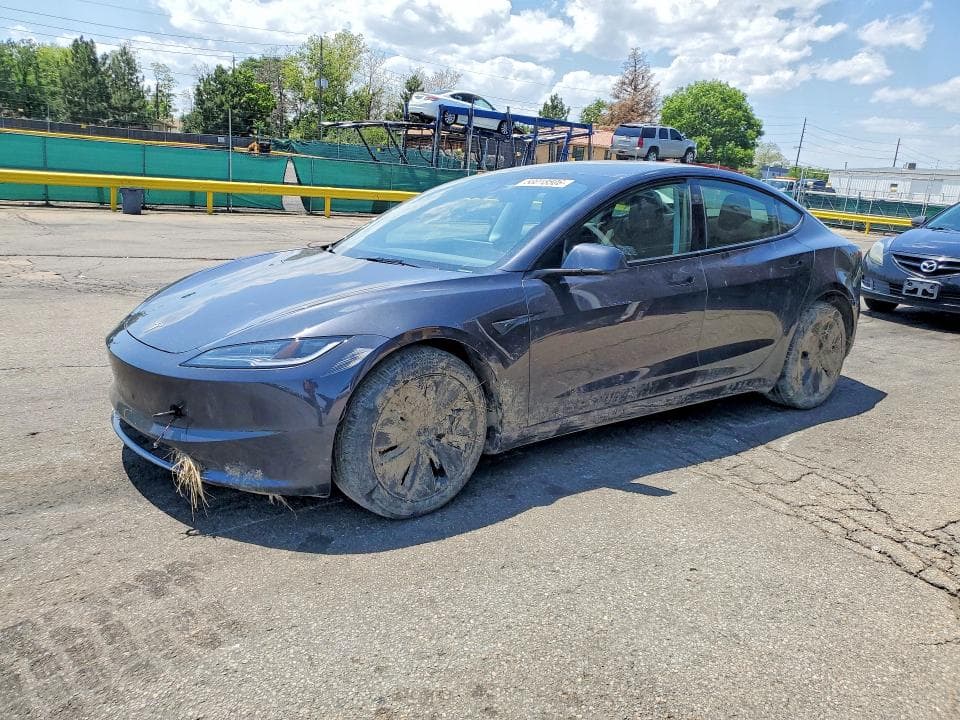 2025 TESLA MODEL 3 - 1