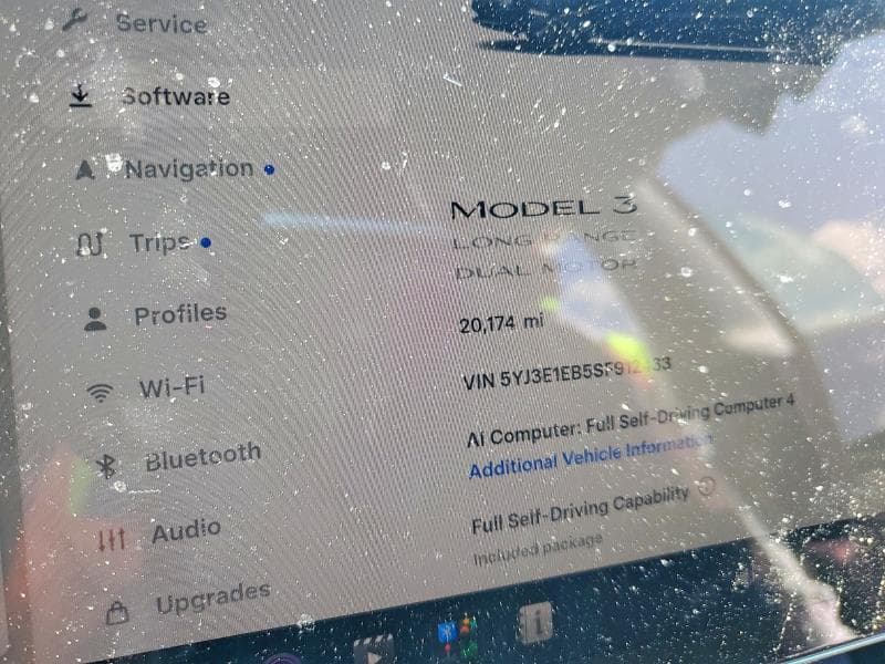 2025 TESLA MODEL 3 9