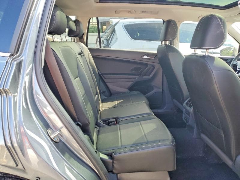 2021 VOLKSWAGEN TIGUAN SE 11