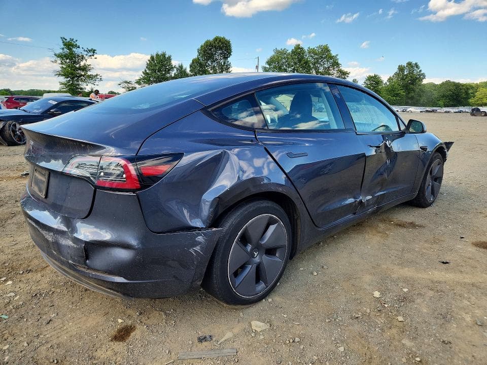 2023 TESLA MODEL 3 3