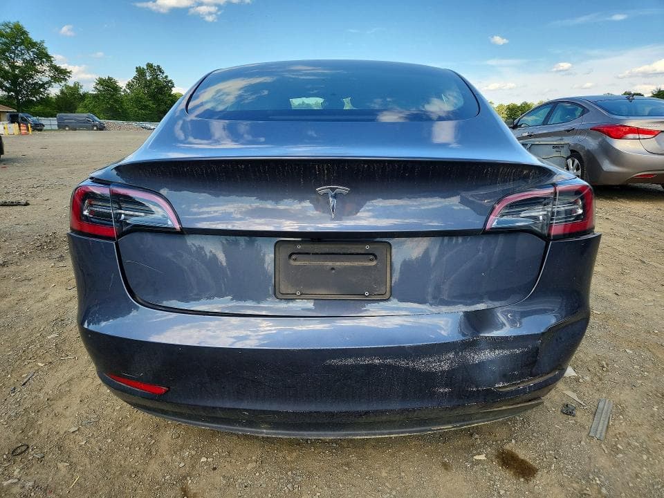 2023 TESLA MODEL 3 6