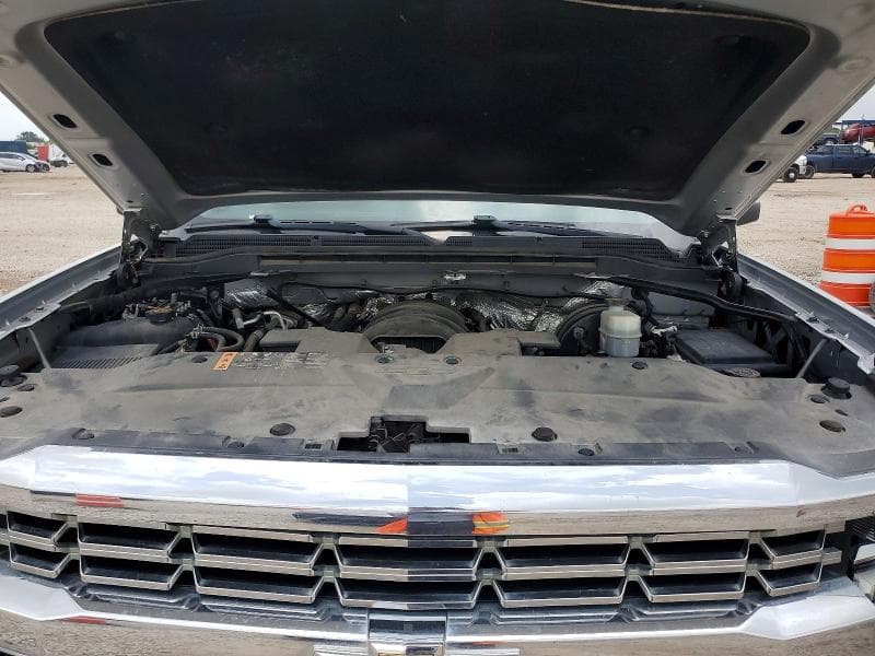 2018 CHEVROLET SILVERADO C1500 LT 11