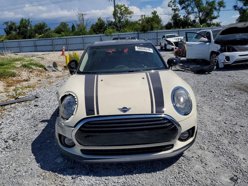 2019 MINI COOPER CLUBMAN ALL4 5