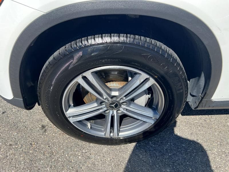 2020 MERCEDES-BENZ GLC 300 10