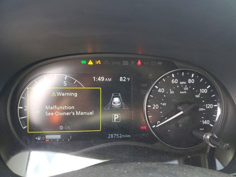 2021 NISSAN KICKS SV 9