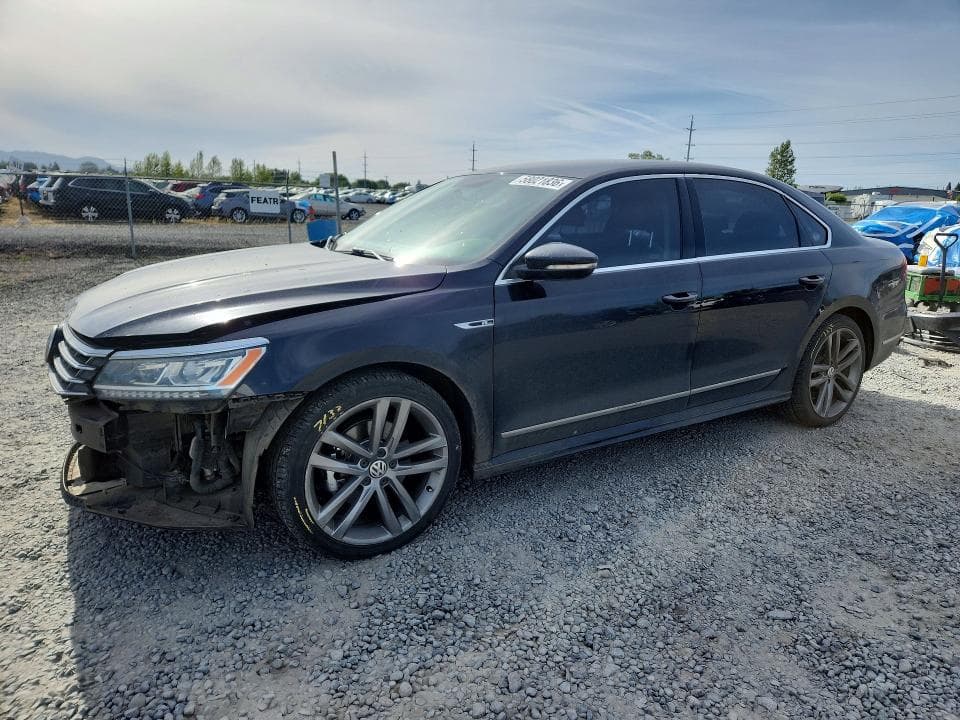 2017 VOLKSWAGEN PASSAT R-LINE 1