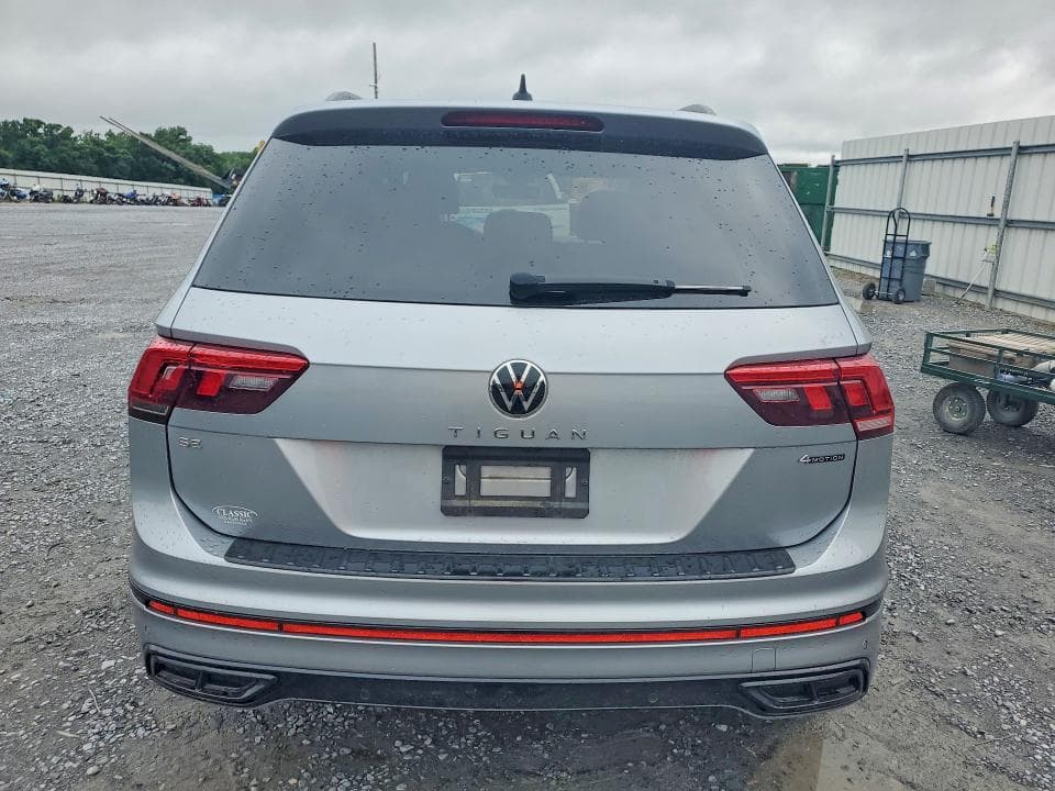 2024 VOLKSWAGEN TIGUAN SE R-LINE BLACK 6