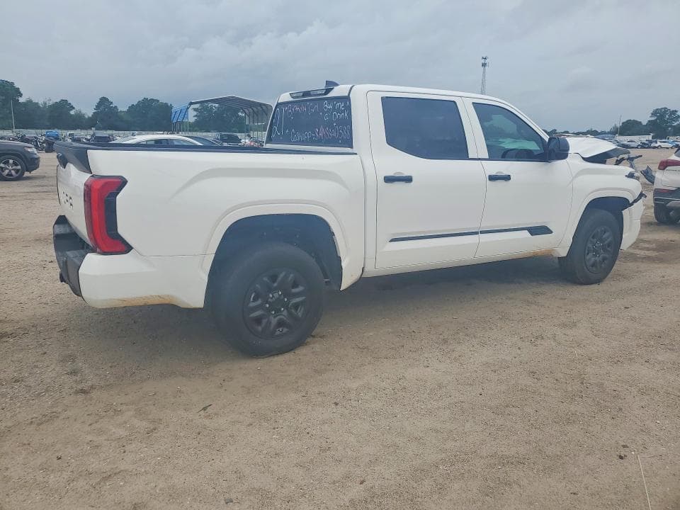 2026 TOYOTA TUNDRA SR SR 3