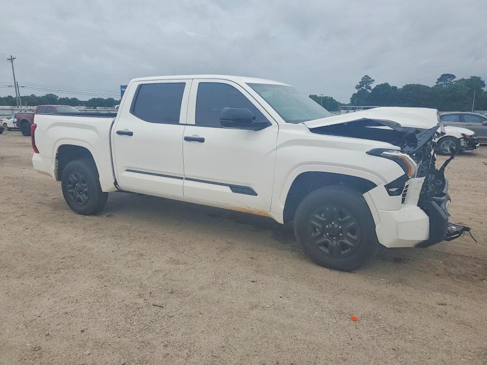 2026 TOYOTA TUNDRA SR SR 4