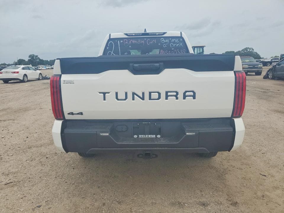 2026 TOYOTA TUNDRA SR SR 6