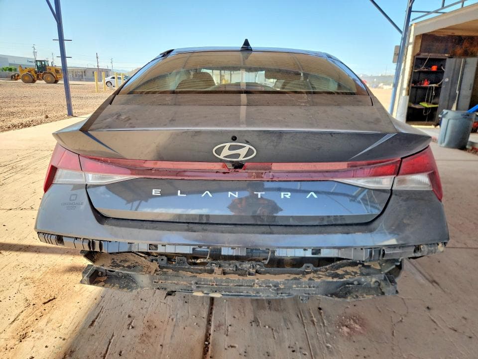 2026 HYUNDAI ELANTRA SE 6