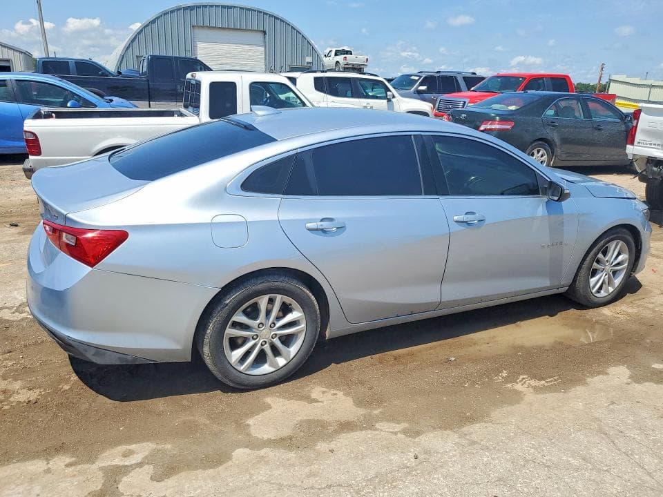 2018 CHEVROLET MALIBU LT 3