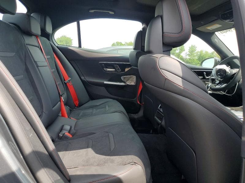 2026 MERCEDES-BENZ C 43 AMG 10
