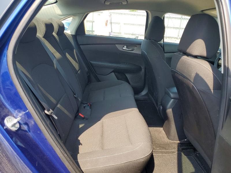 2019 KIA FORTE LXS 10