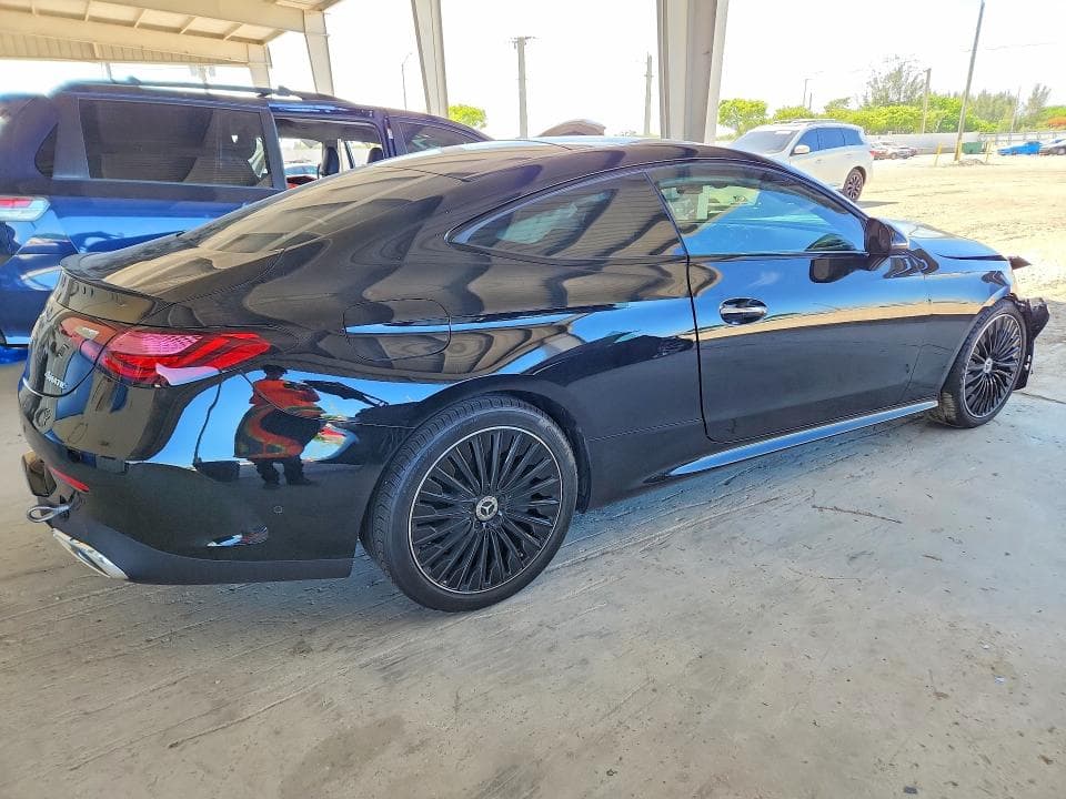 2024 MERCEDES-BENZ CLE 300 4MATIC 3