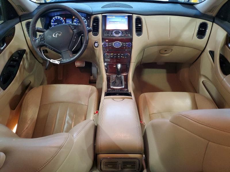 2017 INFINITI QX50 BASE 8
