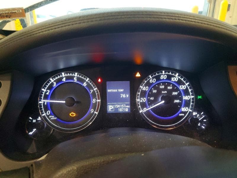 2017 INFINITI QX50 BASE 9