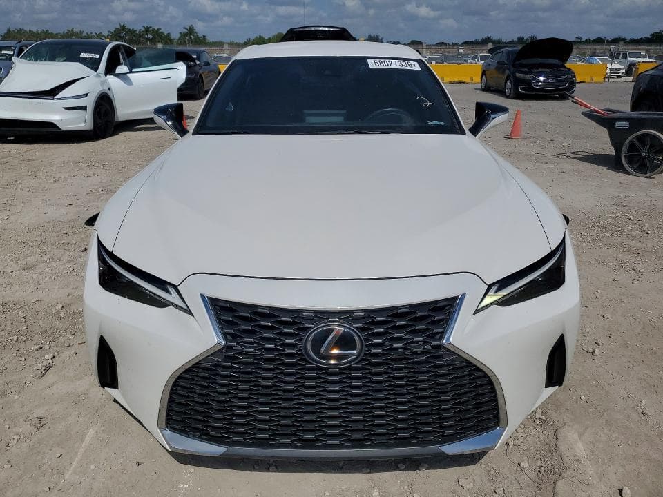2022 LEXUS IS 300 5