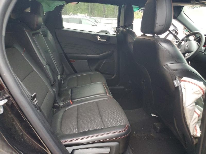 2024 FORD ESCAPE ST LINE 11
