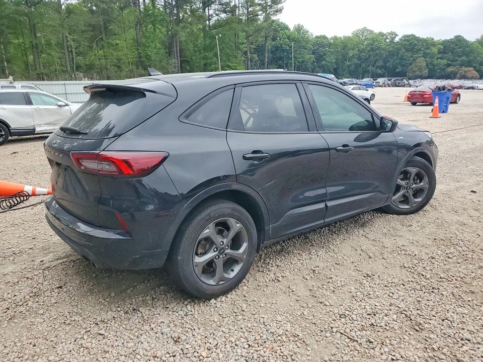 2024 FORD ESCAPE ST LINE 3