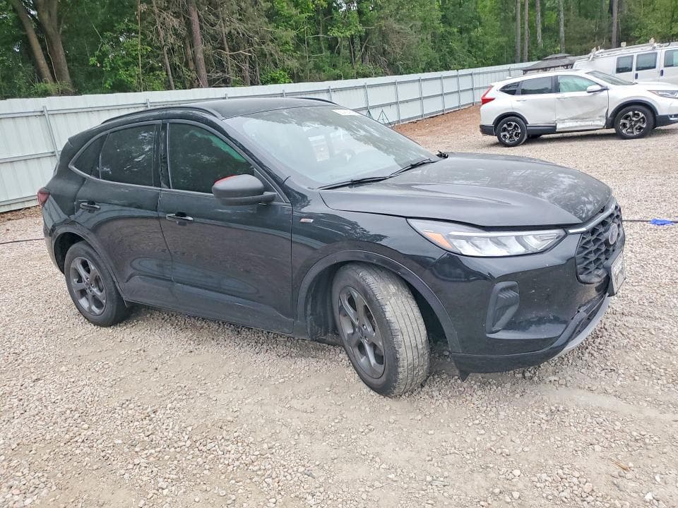 2024 FORD ESCAPE ST LINE 4
