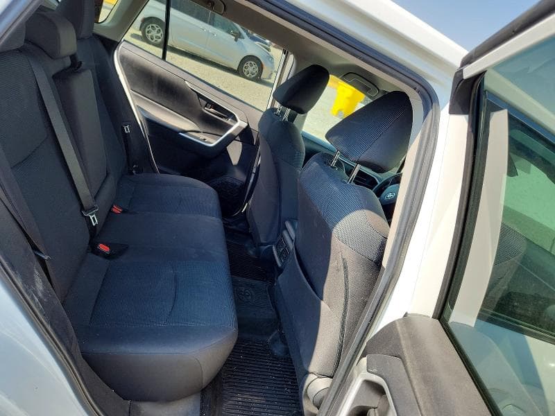 2022 TOYOTA RAV4 LE 11