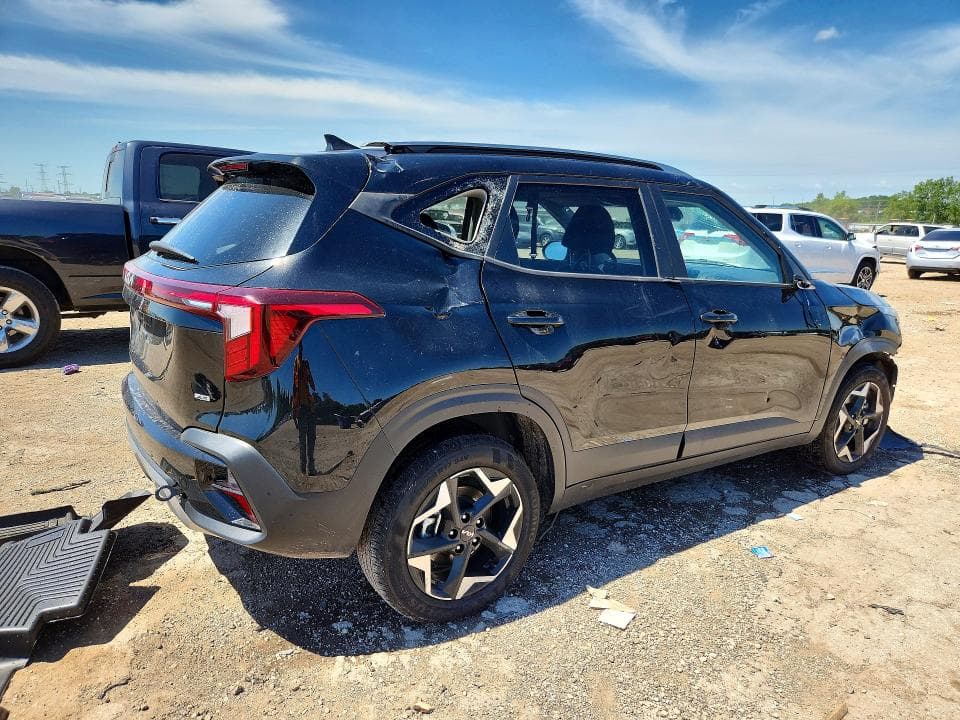 2025 KIA SELTOS S S 3