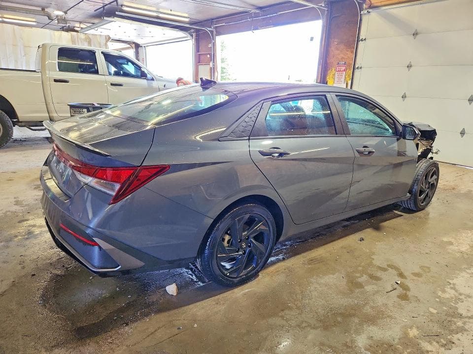 2026 HYUNDAI ELANTRA SEL SPORT 3