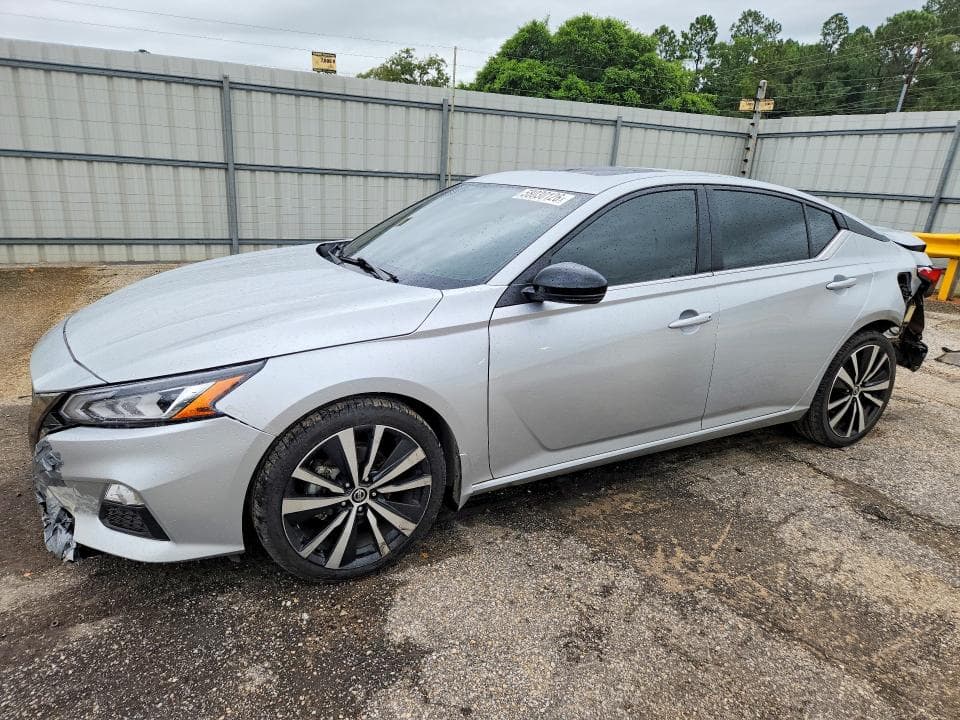 2021 NISSAN ALTIMA SR - 1