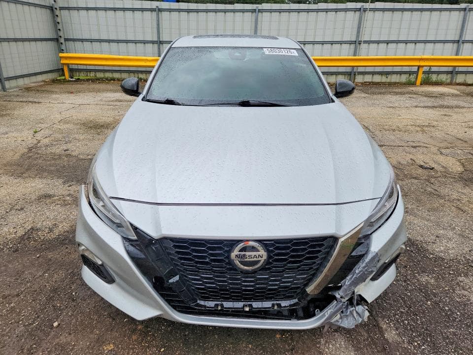 2021 NISSAN ALTIMA SR 5