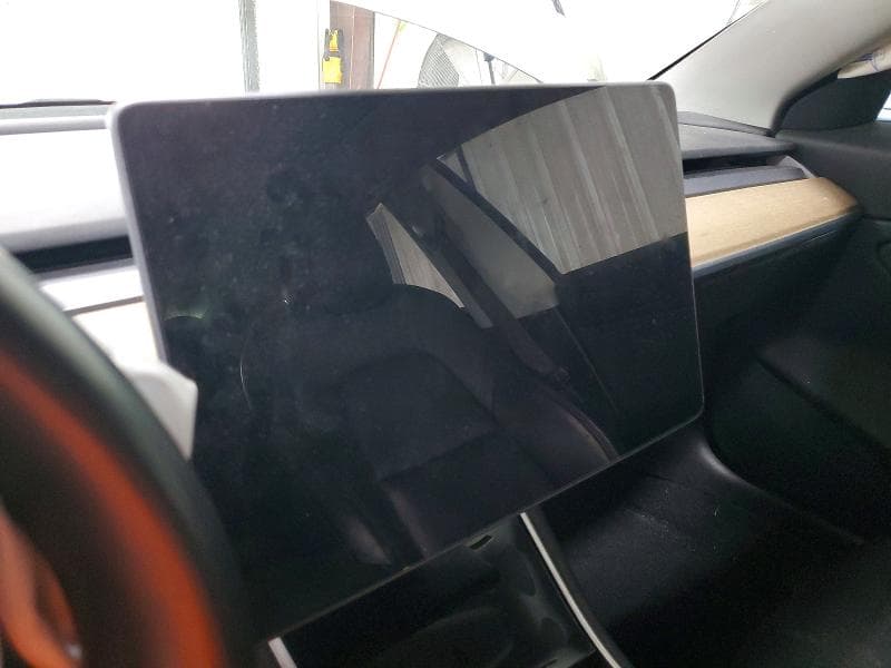 2018 TESLA MODEL 3 9