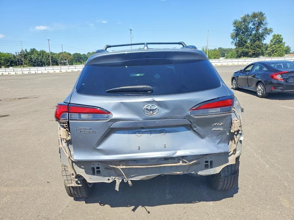 2022 TOYOTA COROLLA CROSS XLE XLE 6