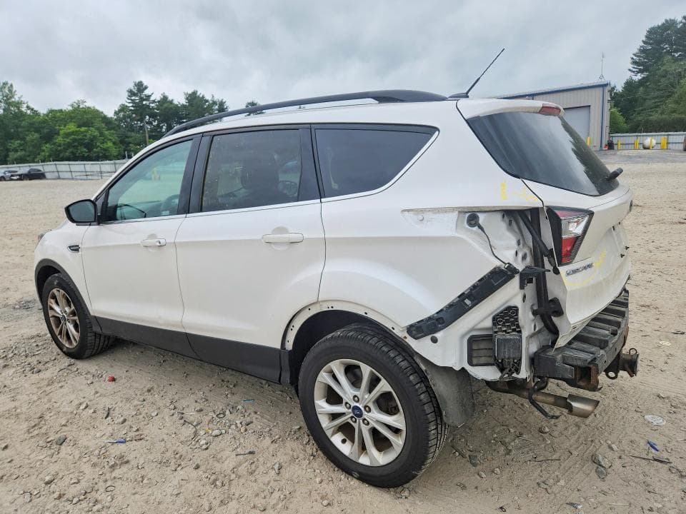 2017 FORD ESCAPE SE 2