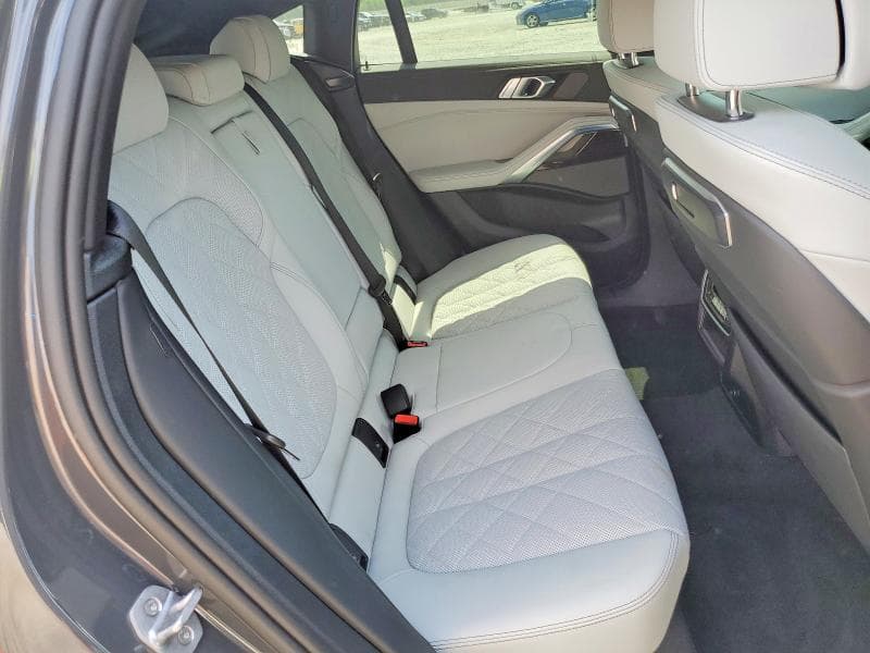 2026 BMW X6 XDRIVE40I 11