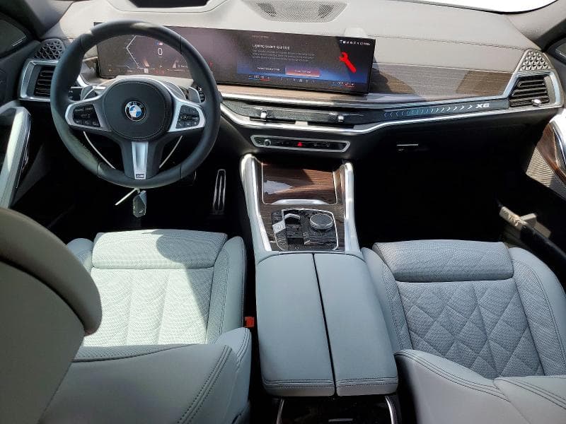 2026 BMW X6 XDRIVE40I 8