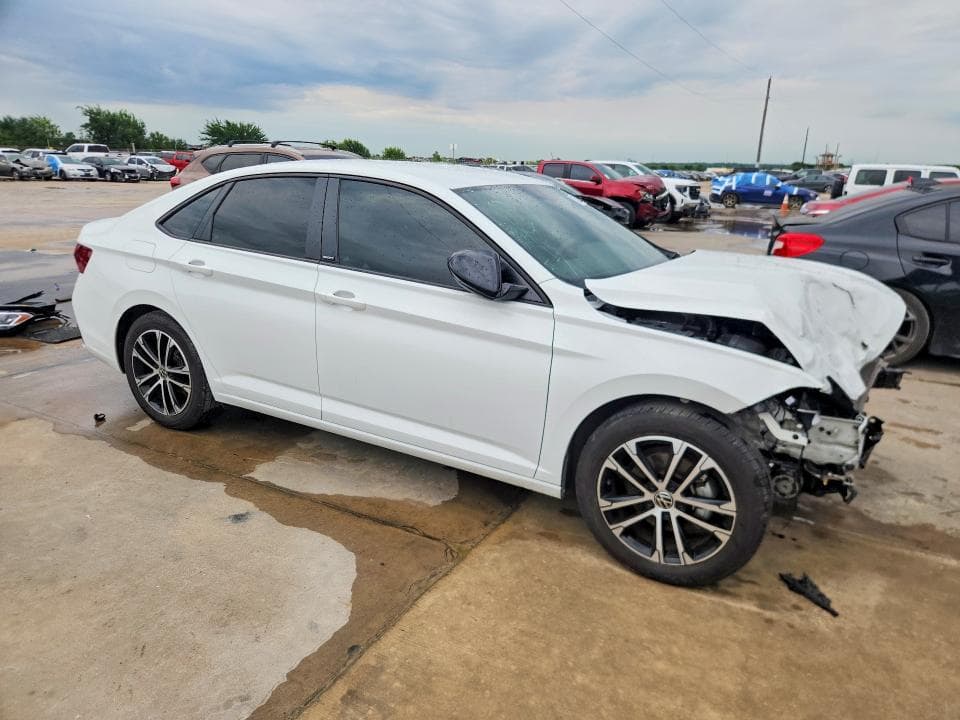 2025 VOLKSWAGEN JETTA SPORT SPORT 4