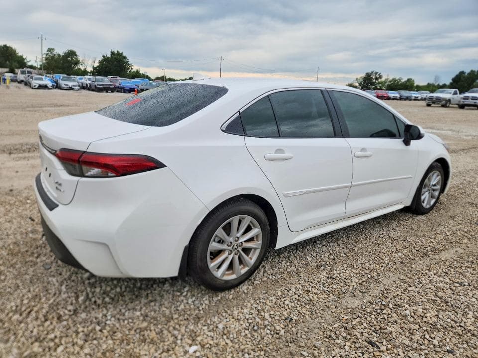 2025 TOYOTA COROLLA HYBRID XLE 3