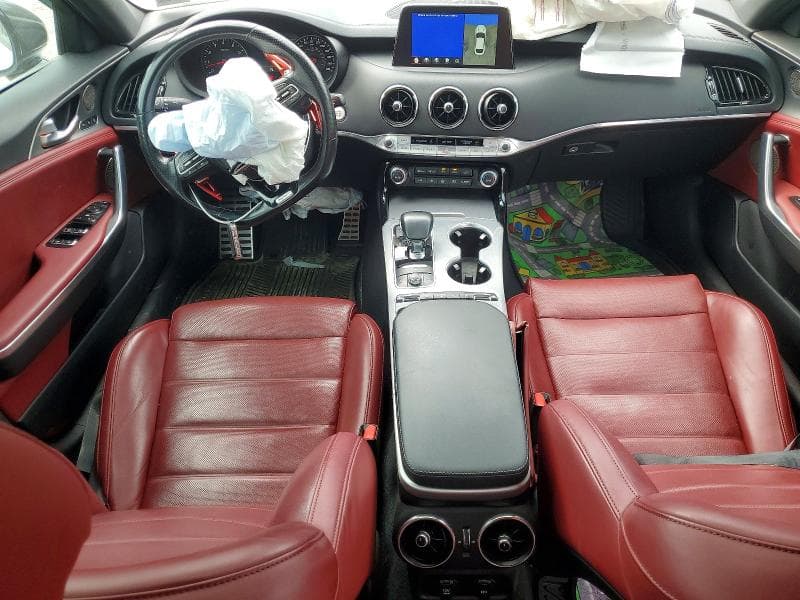 2021 KIA STINGER GT2 8