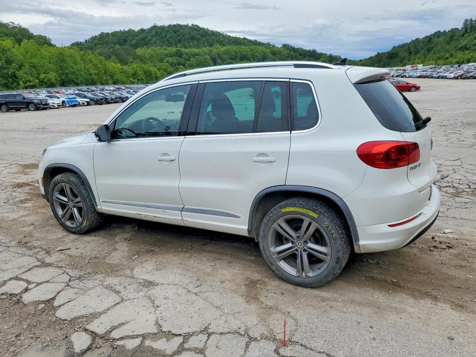 2017 VOLKSWAGEN TIGUAN SPORT 2