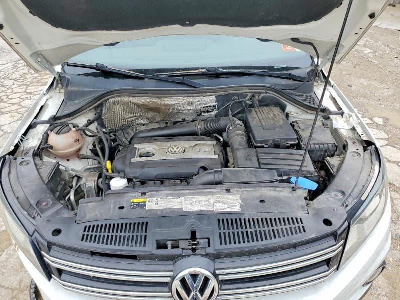 2017 VOLKSWAGEN TIGUAN SPORT 12