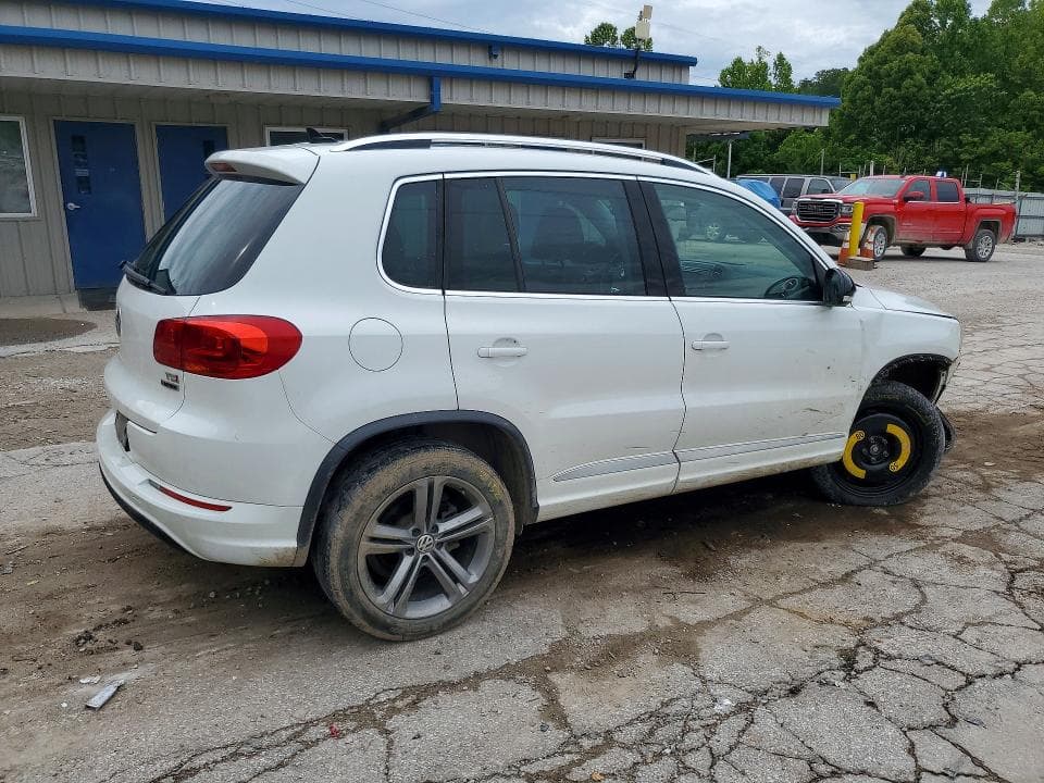 2017 VOLKSWAGEN TIGUAN SPORT 3